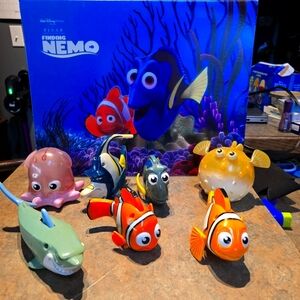 PIXAR Collectible Nemo Prints w/ McDs Happy Meal Toy Set